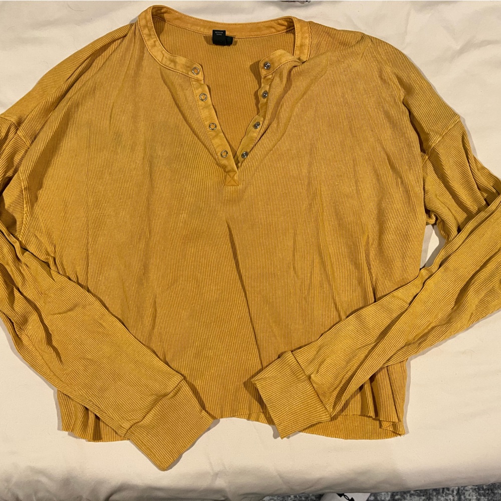Crop Long Sleeve Top